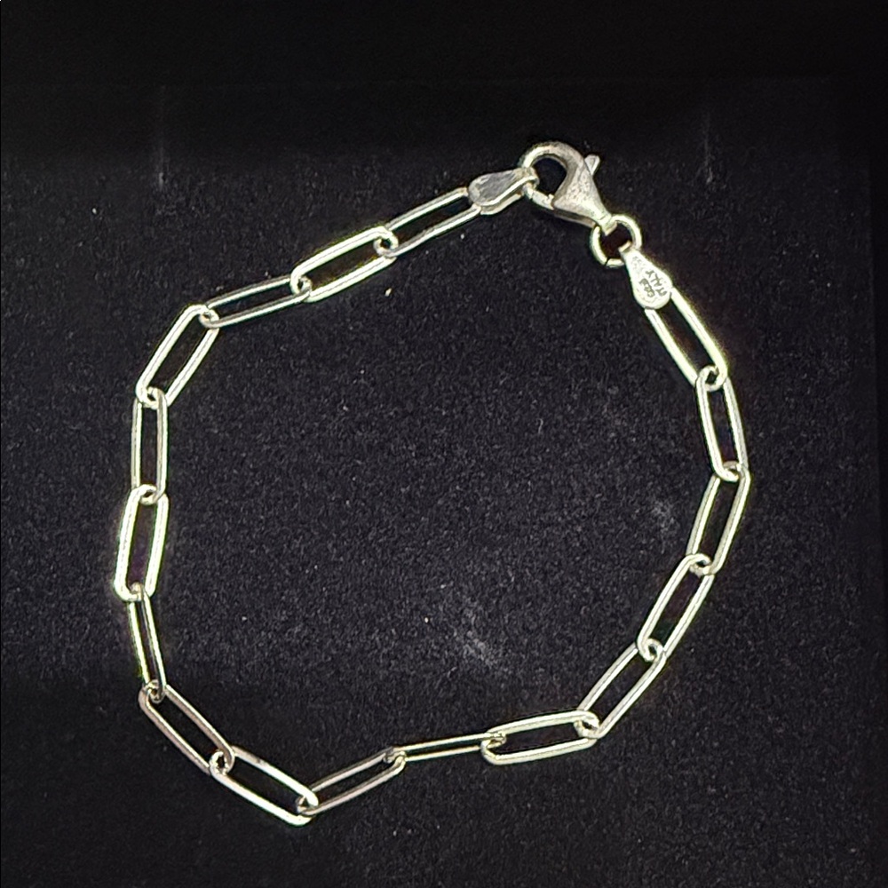 Elegant Sterling Silver Chain Bracelet